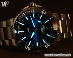 Oris Aquis Date Calibre 400 Taucheruhr