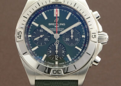 Breitling Chronomat B01 42 AB0134101L2S1 5445