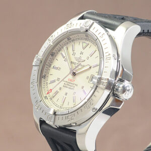 Breitling Colt 2 5307 1.jpg