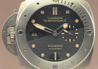 Panerai Luminor Submersible Lefthand PAM00569 5439