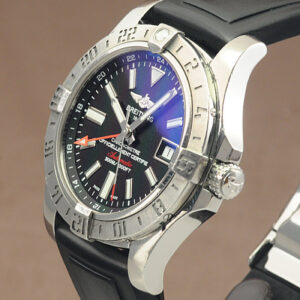 breitling avenger ii gmt 2 5329.jpg