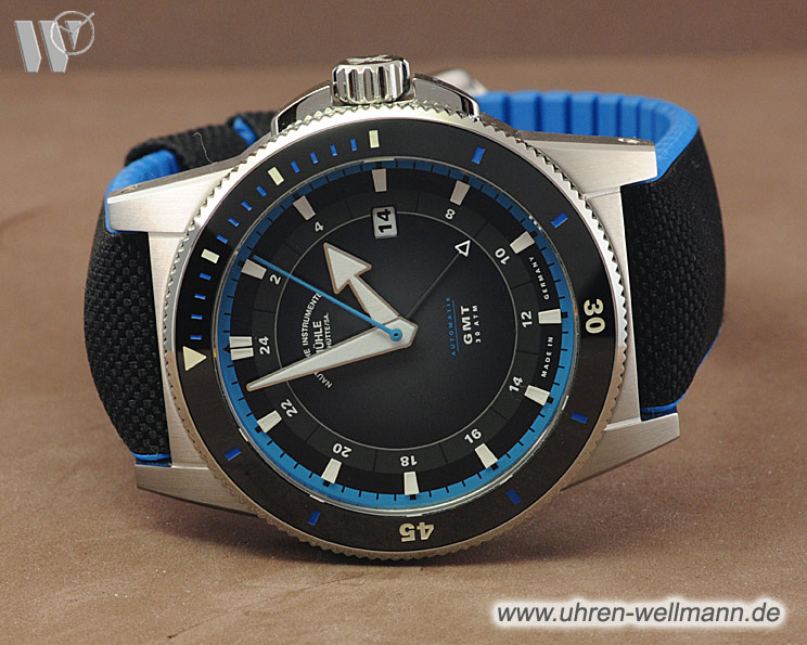 Mühle Glashütte Sportivo Travel GMT muehle glashuette sportivo travel gmt 8 5356.jpg