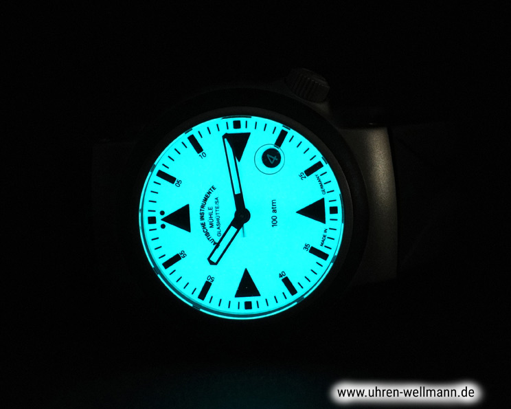 Mühle Glashütte S.A.R. Rescue-Timer LUMEN M1-44-08-200-KB mühle_glashütte s.a.r._rescue timer_lumen m1 44 08 200 kb 5486