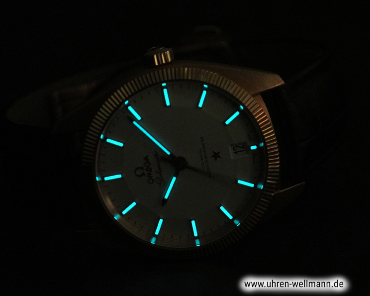 Omega Constellation Globemaster 130.53.39.21.02.001 39 mm Sedna™-Gold omega constellation 13053392102001 5493