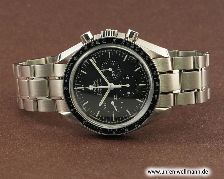 Omega Speedmaster 311.30.42.30.01.006 – Kaliber 1863, Saphirglasboden omega speedmaster 31130423001006 5505