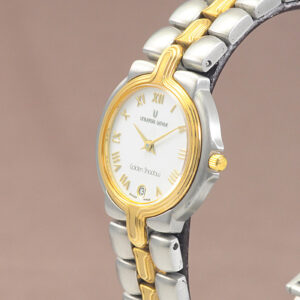 universal geneve golden shadow 2 1A029.jpg