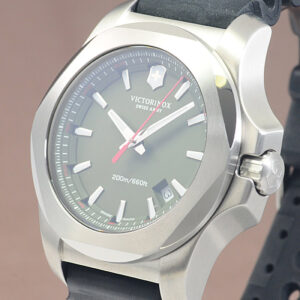victorinox inox oliv 2 4827.jpg